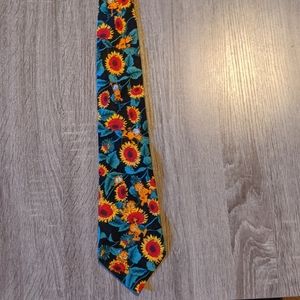 Paws Addiction - Garfield in Sunflowers Tie